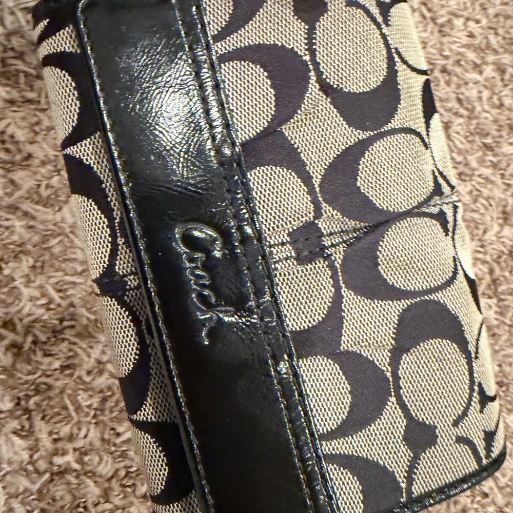 Coach Signature Black and Tan Wallet